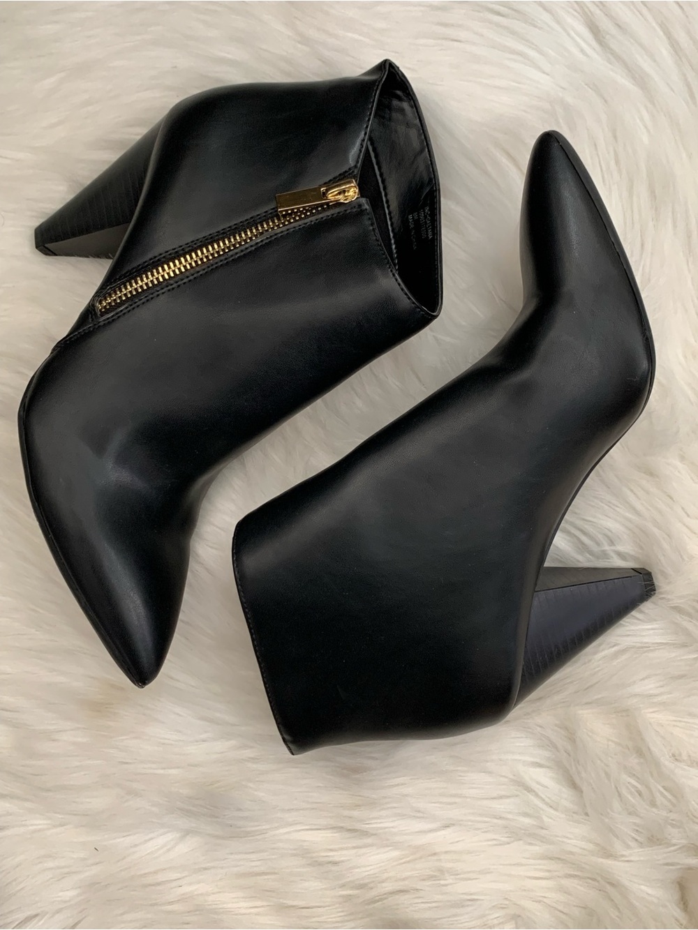 INC Black Pointed Toe High Heel Ankle Booties “Gaetana” 8M
